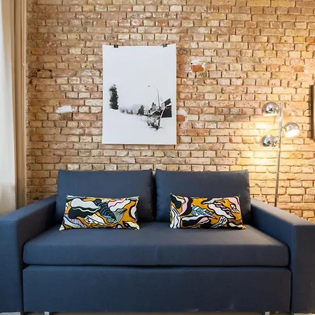 Great 2-room * Berlín